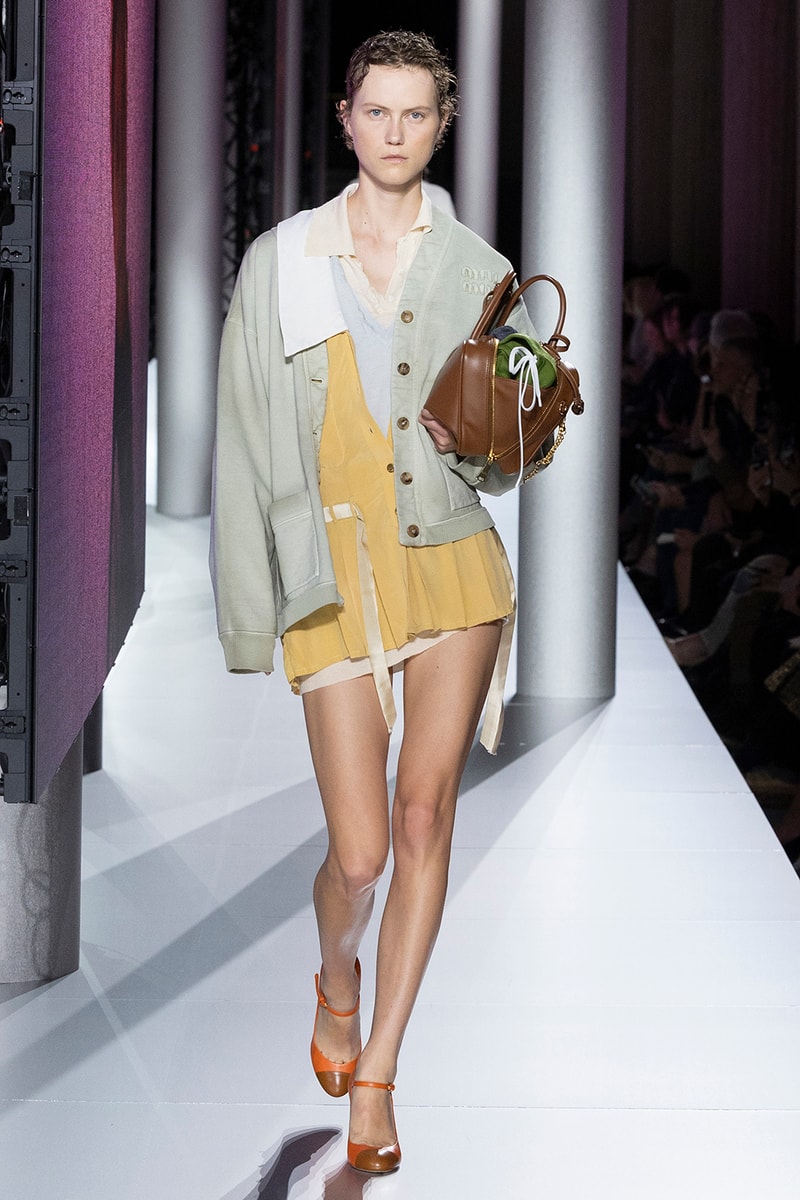 Miuccia Prada 執掌 Miu Miu 2024 春夏時裝大秀正式登場