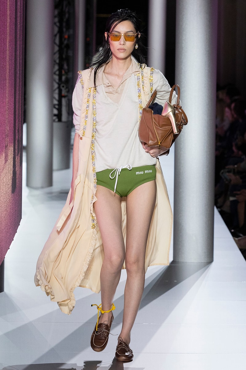 Miuccia Prada 執掌 Miu Miu 2024 春夏時裝大秀正式登場