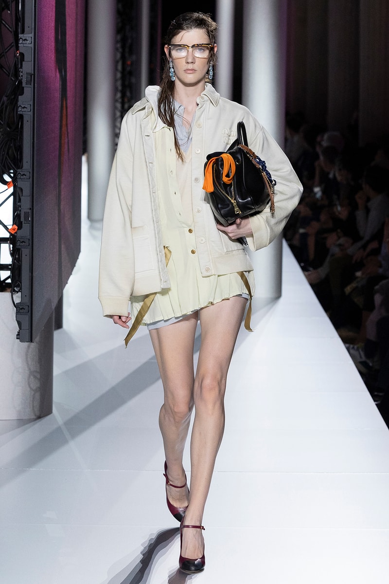 Miuccia Prada 執掌 Miu Miu 2024 春夏時裝大秀正式登場