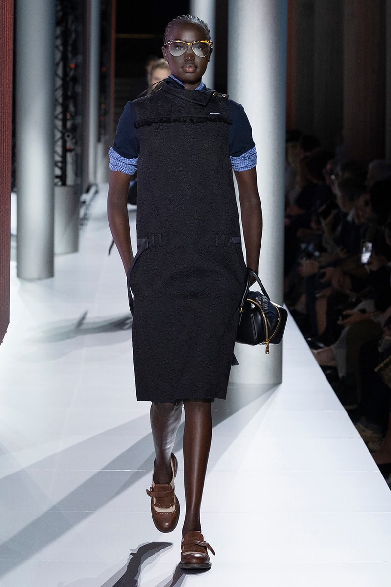 Miuccia Prada 執掌 Miu Miu 2024 春夏時裝大秀正式登場