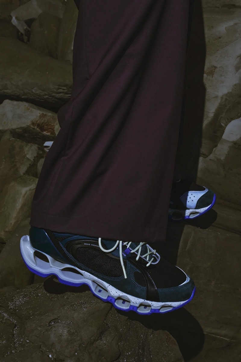 Graphpaper 攜手 Mizuno 推出全新聯名鞋款「Mountain View」