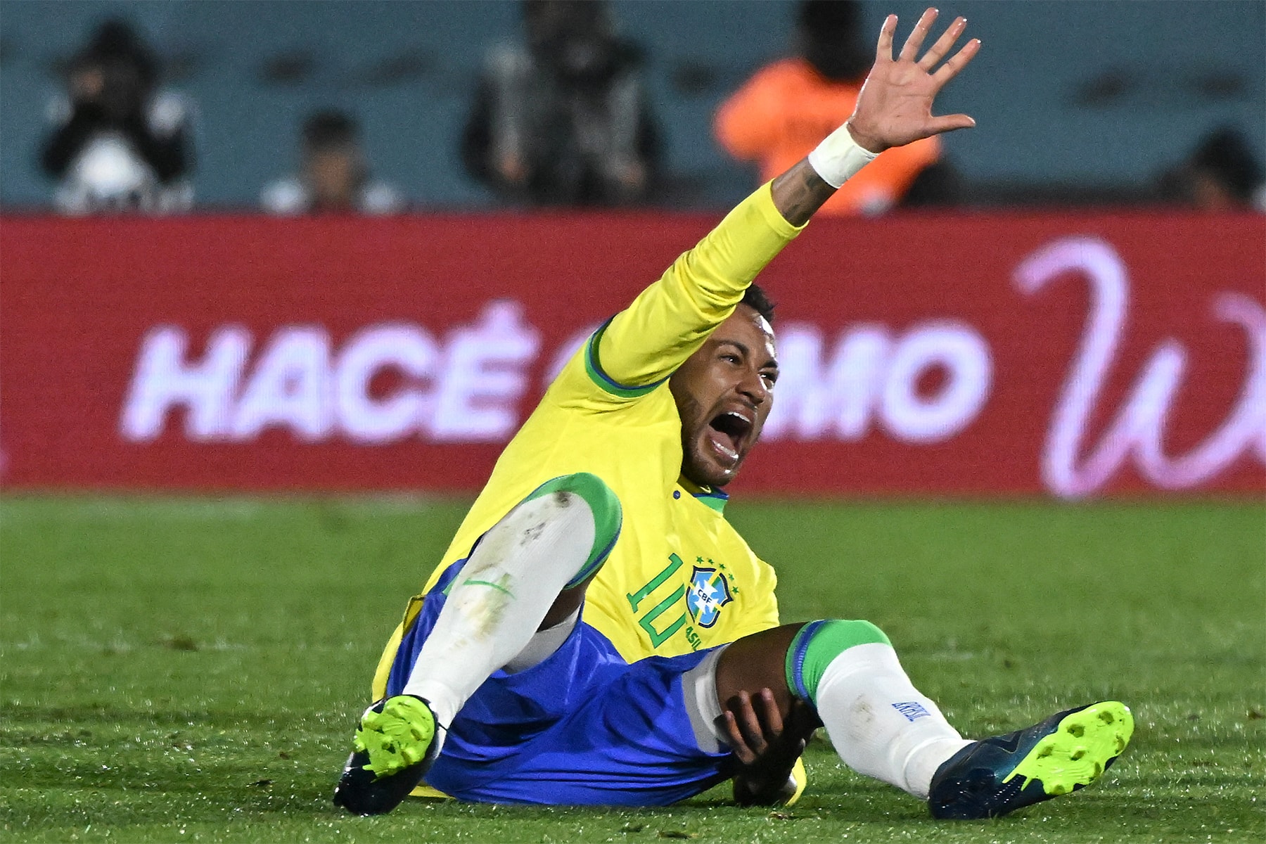 Neymar 左膝前十字韌帶與半月板撕裂、需接受手術治療