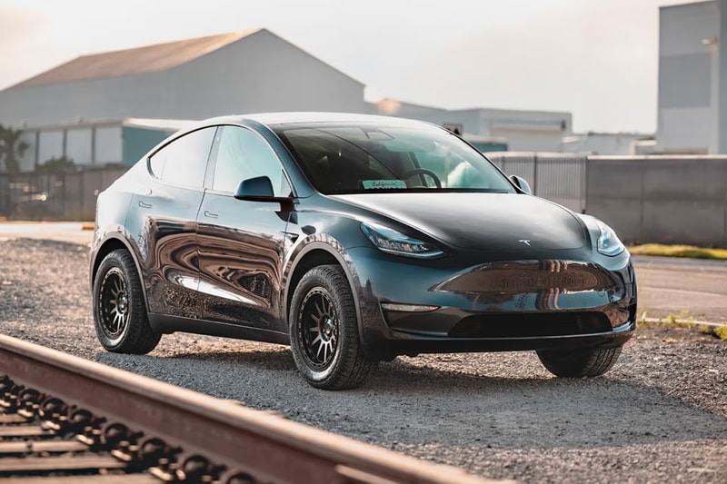 Unplugged Performance 打造 Tesla Model Y 全新越野版改裝車型