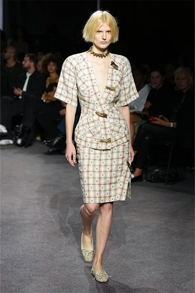 Vivienne Westwood 正式發佈 2024 春夏系列大秀