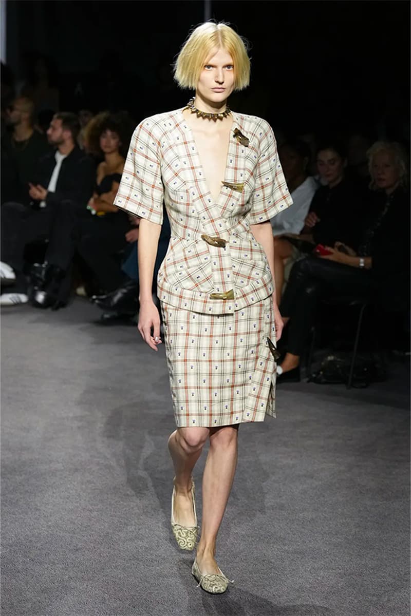 Vivienne Westwood 正式發佈 2024 春夏系列大秀