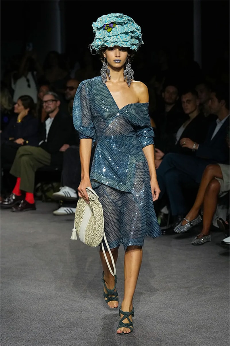 Vivienne Westwood 正式發佈 2024 春夏系列大秀