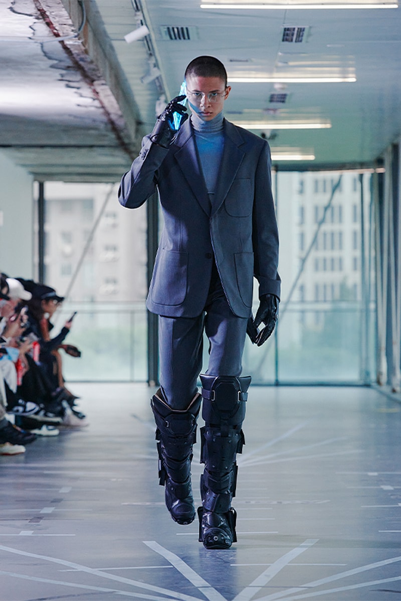 XANDER ZHOU 正式發佈 2024 春夏系列大秀