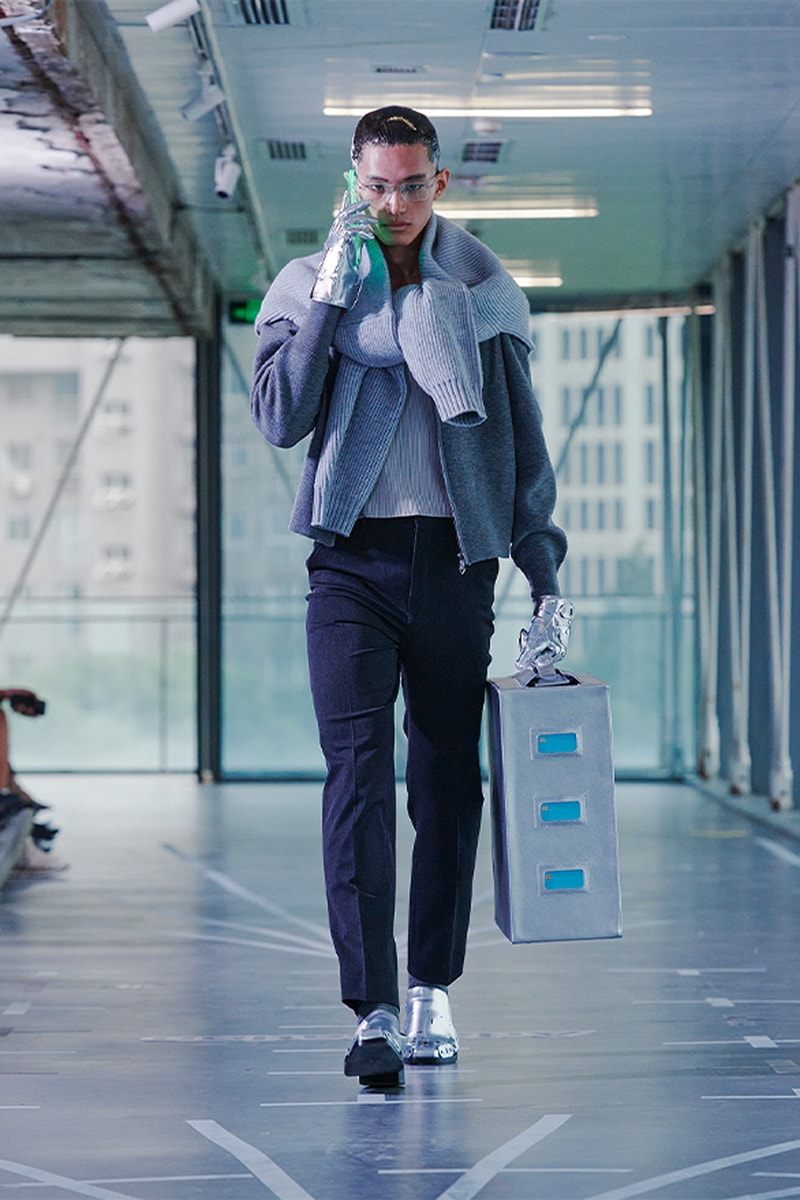 XANDER ZHOU 正式發佈 2024 春夏系列大秀