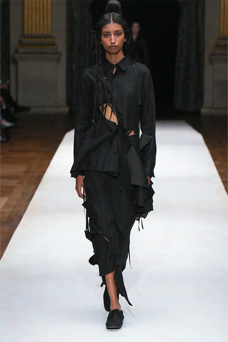 Yohji Yamamoto 正式發佈 2024 春夏女裝系列大秀