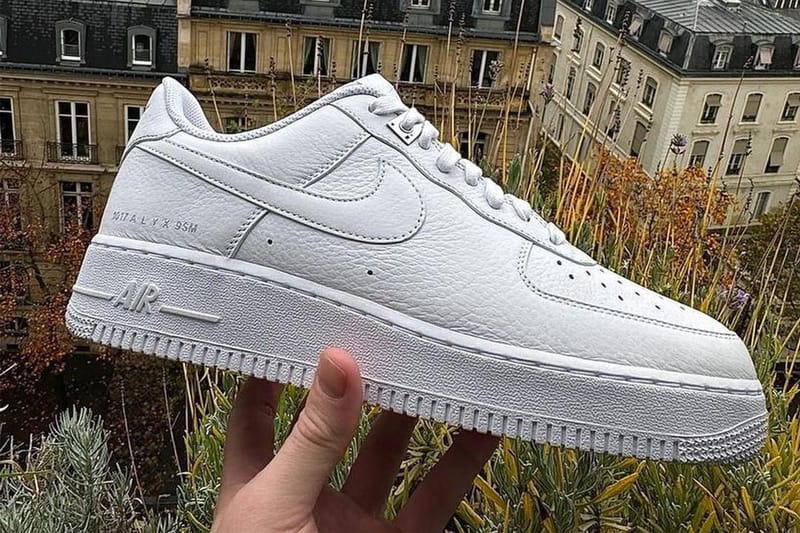 率先近賞 1017 ALYX 9SM x Nike Air Force 1 最新聯名鞋款