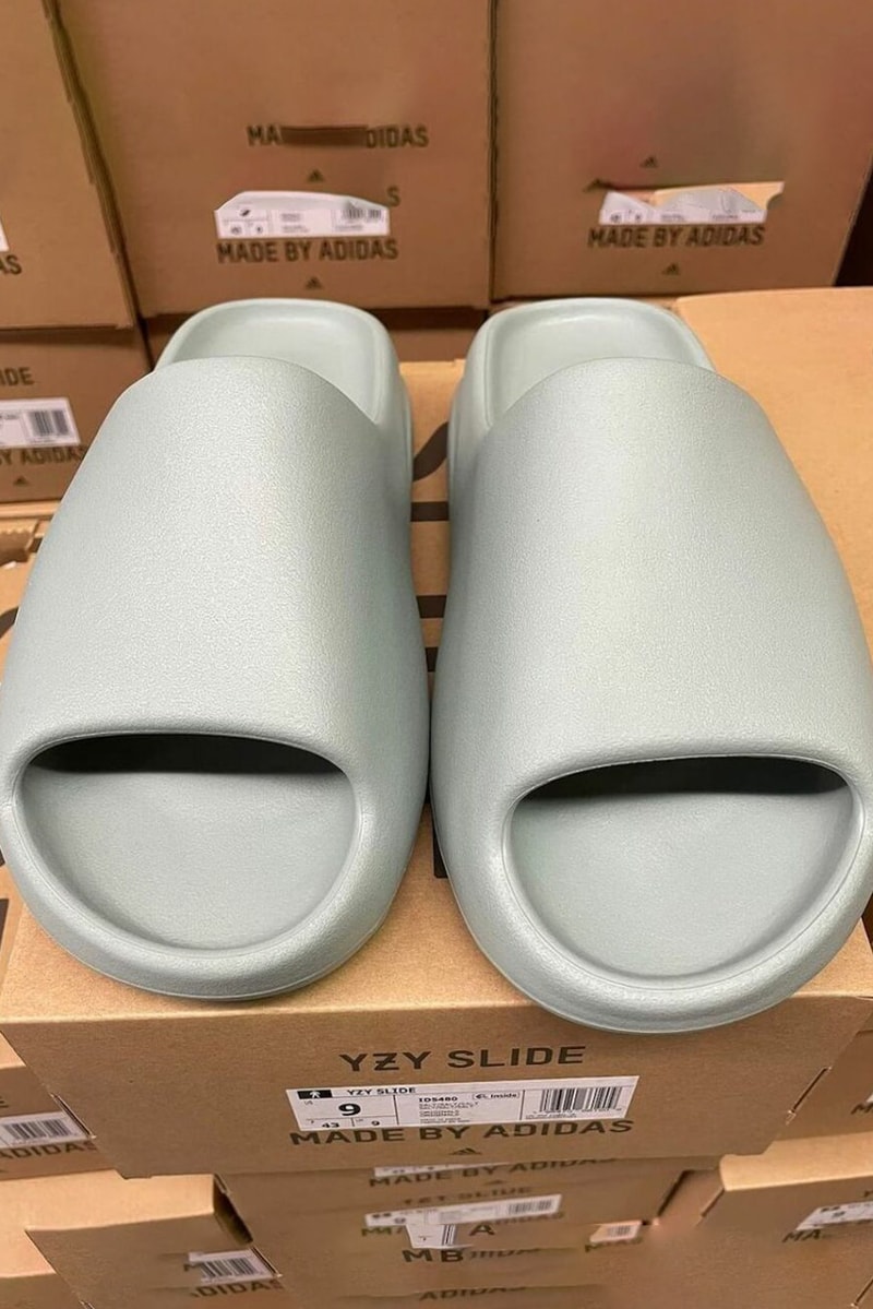 率先近賞 adidas YEEZY SLIDE 最新配色「Salt」