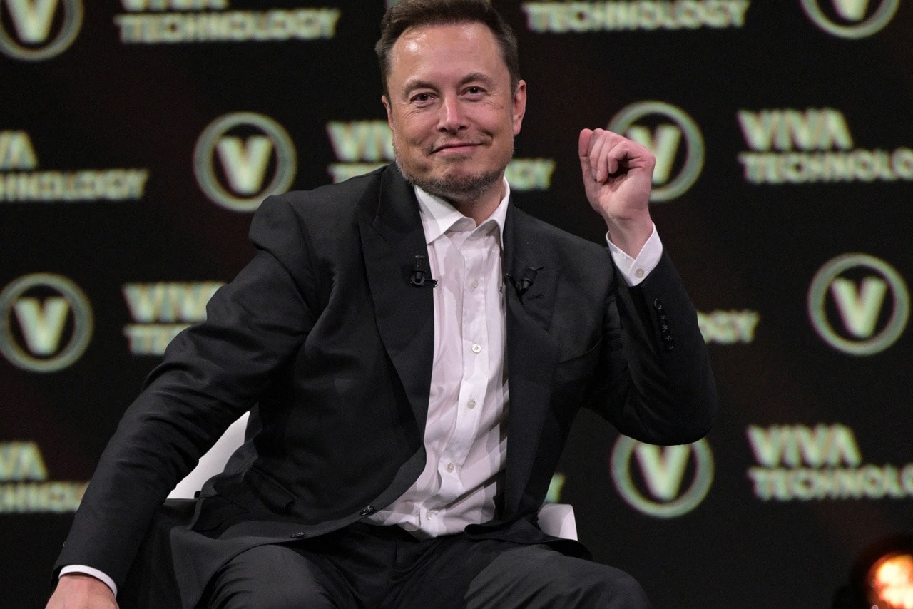 Elon Musk 旗下聊天機器人 Grok 僅開放 X  Premium+ 用戶使用