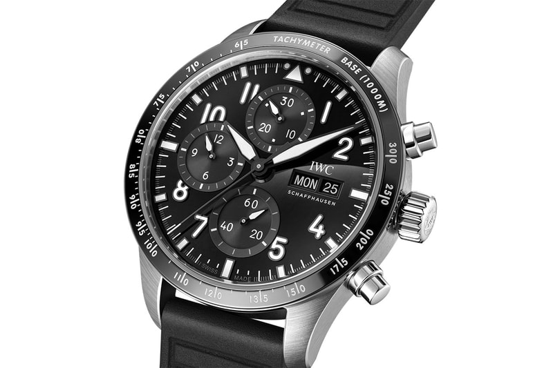 IWC 攜手 Mercedes-AMG Formula 1 車隊合作打造最新高性能計時錶款