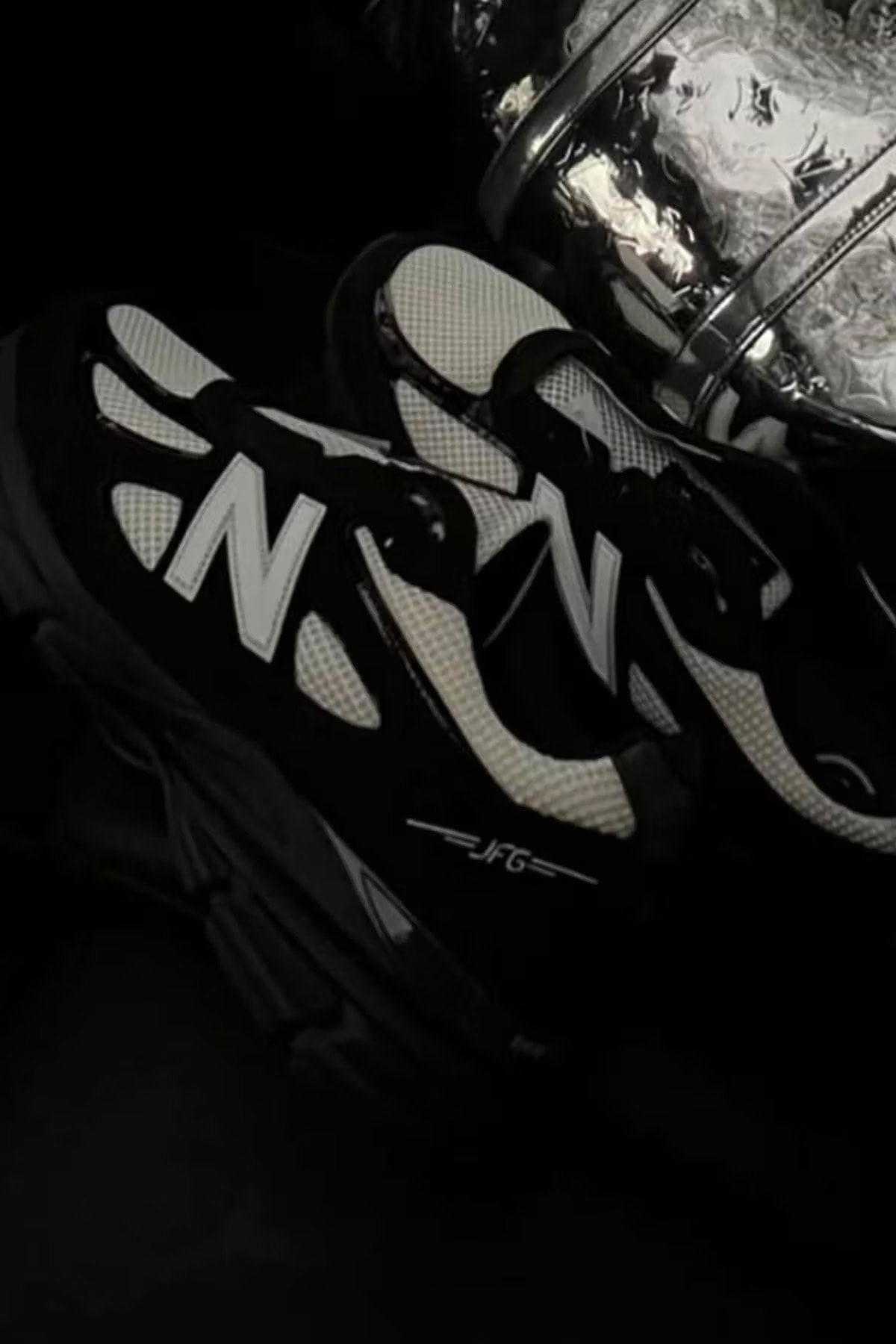 Joe Freshgoods x New Balance 990v4 最新聯乘鞋款率先曝光