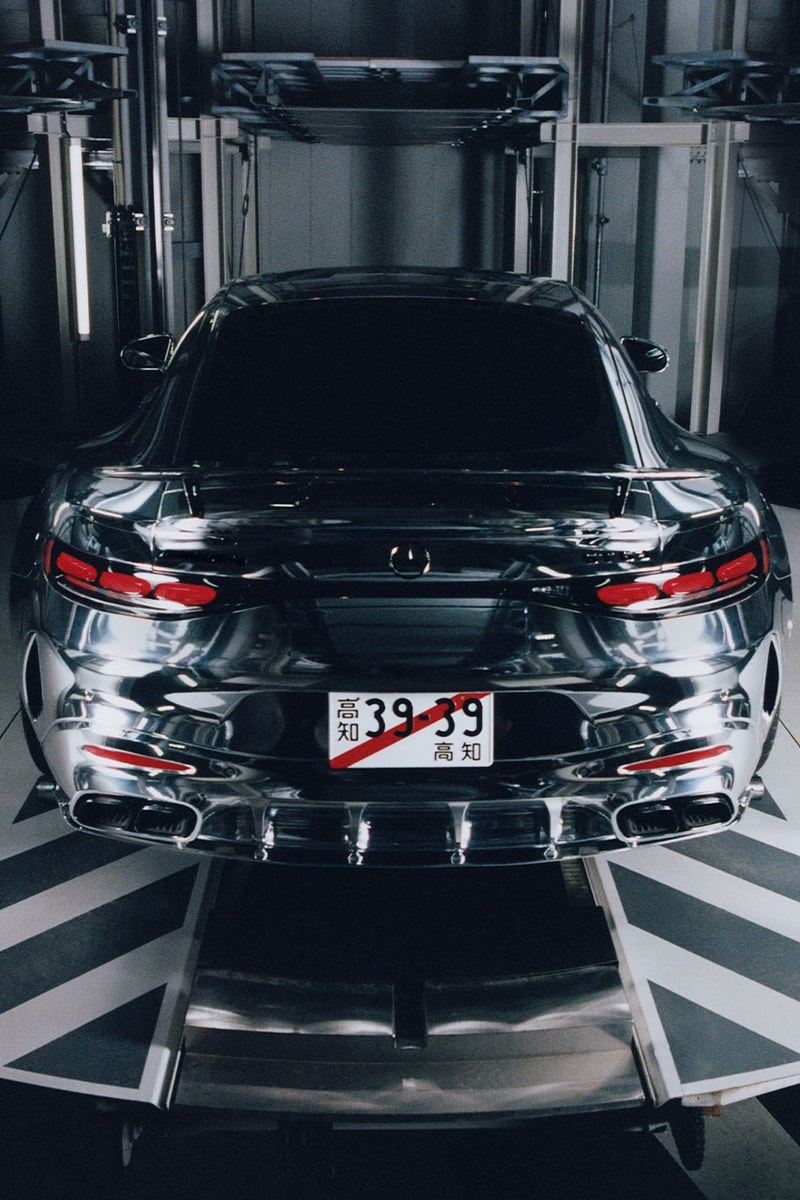Mercedes-AMG x sacai 最新跨界聯乘企劃正式登場