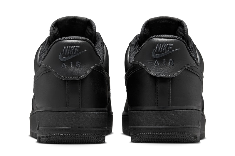 率先近賞 Nike Air Force 1 Low EasyOn「快穿鞋款」全黑版本