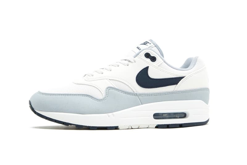 Nike 正式推出 Air Max 1 全新配色「Pure Platinum/Dark Obsidian」