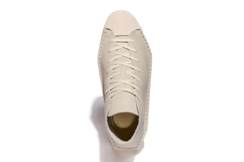 Y-3 正式推出全新「KYASU」鞋款