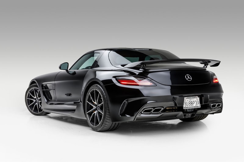 600 匹馬力猛獸 2014 Mercedes-Benz SLS AMG Black Series 正式拍賣