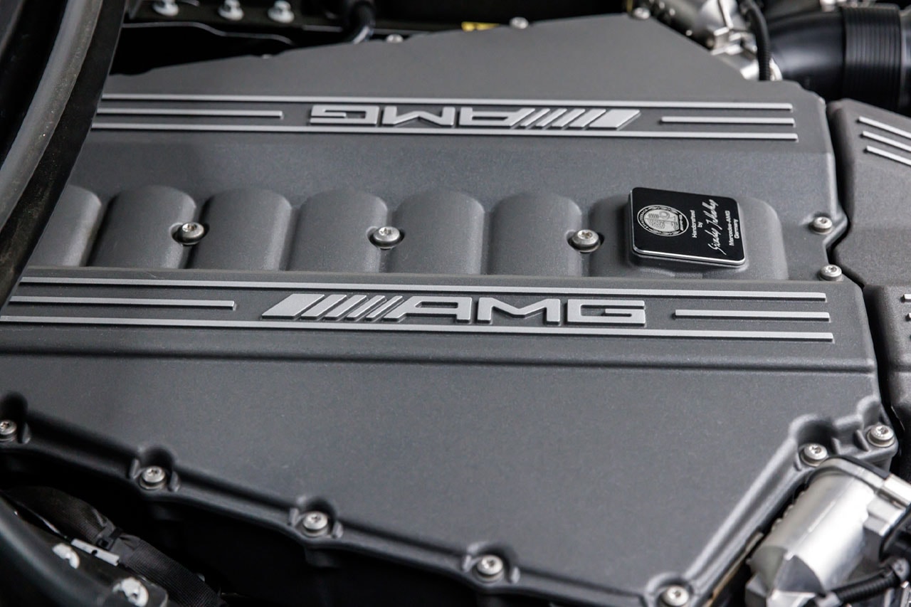 600 匹馬力猛獸 2014 Mercedes-Benz SLS AMG Black Series 正式拍賣