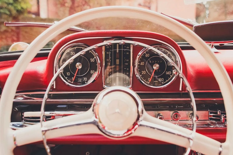 夢幻藏車 1957 Mercedes-Benz 300 SL Roadster 正式展開拍賣