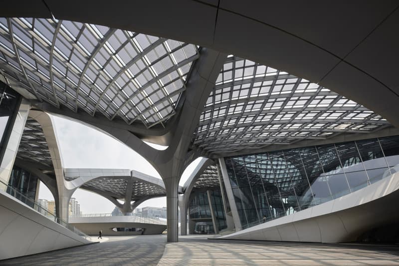 走進 Zaha Hadid 建築事務所打造全新藝術中心 Zhuhai Jinwan Civic Art Centre