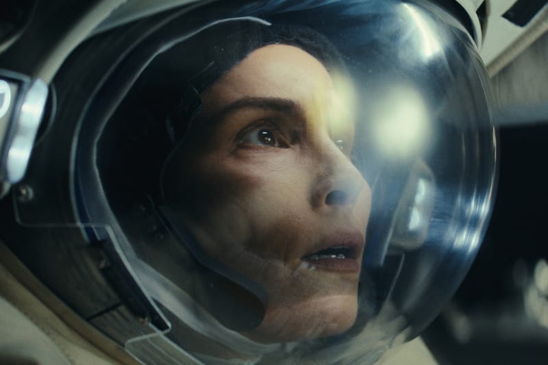 Apple TV+ 全新科幻驚悚影集《異星謎變 Constellation》釋出最新預告