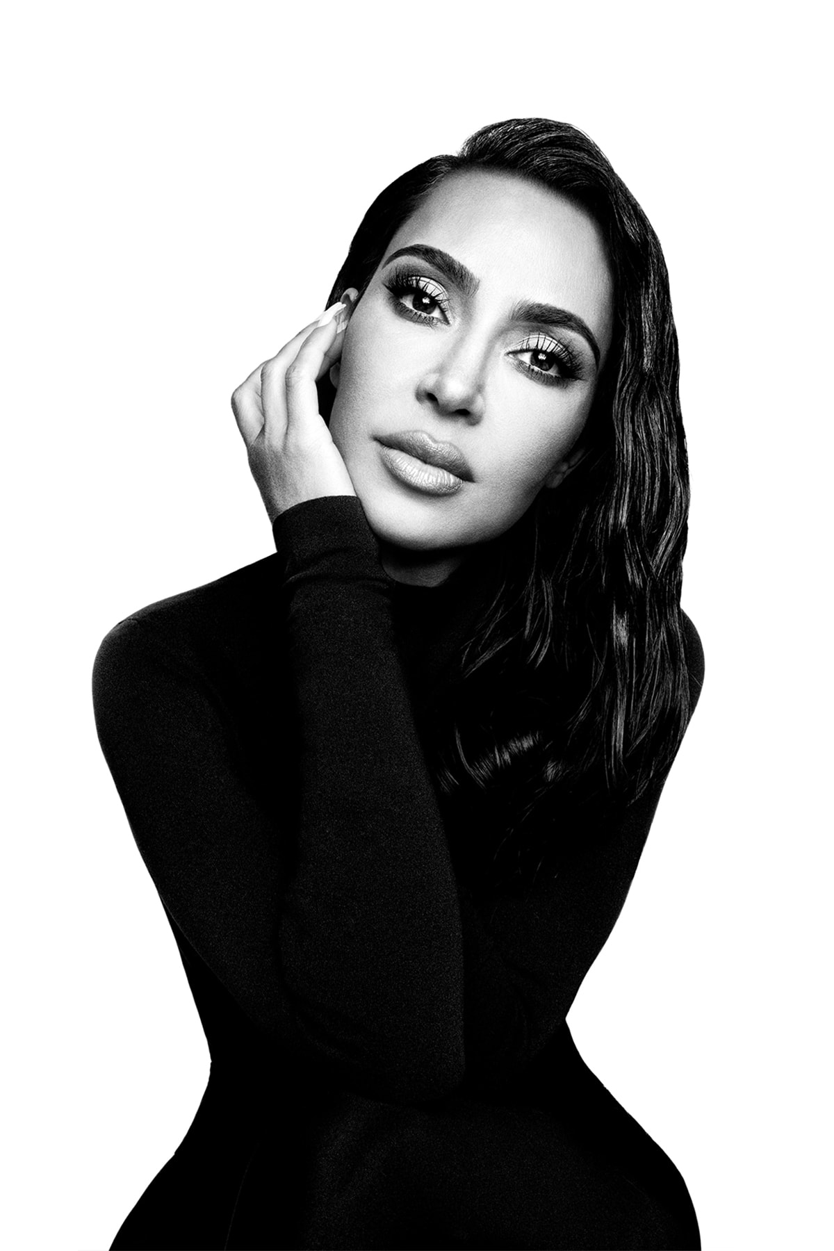 Balenciaga 正式宣佈 Kim Kardashian 出任最新品牌大使