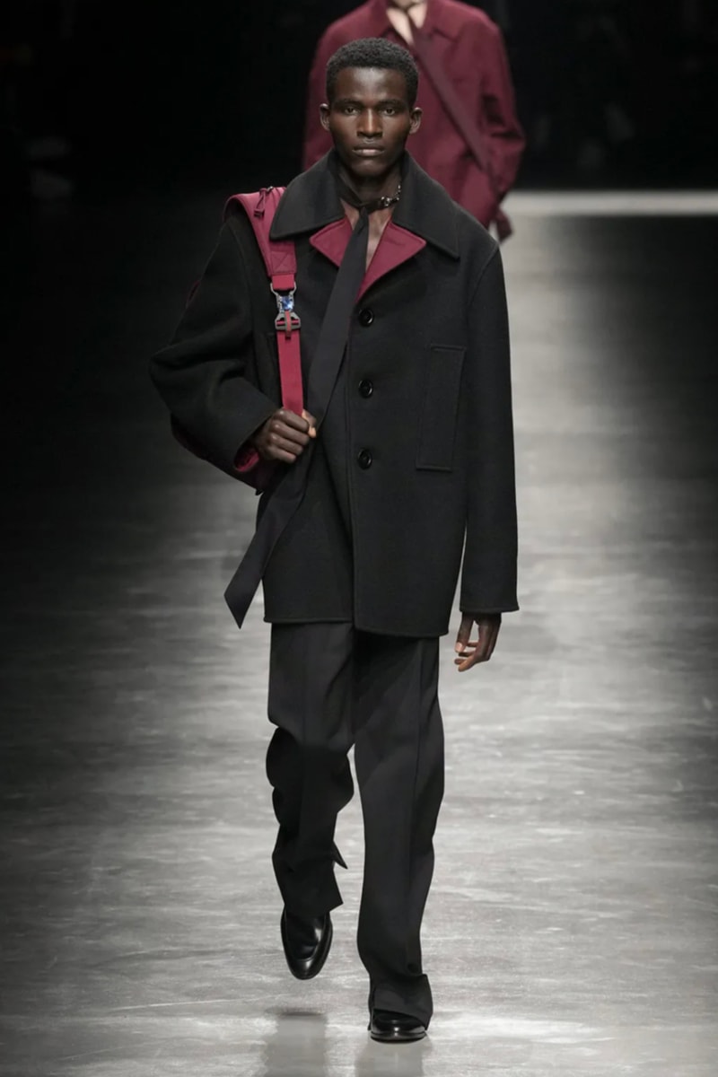 Sabato De Sarno 首次執掌 Gucci 2024 秋冬男裝時尚大秀《GUCCI ANCORA》
