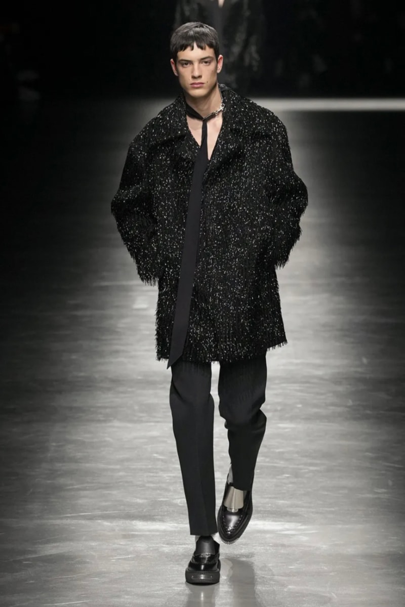 Sabato De Sarno 首次執掌 Gucci 2024 秋冬男裝時尚大秀《GUCCI ANCORA》