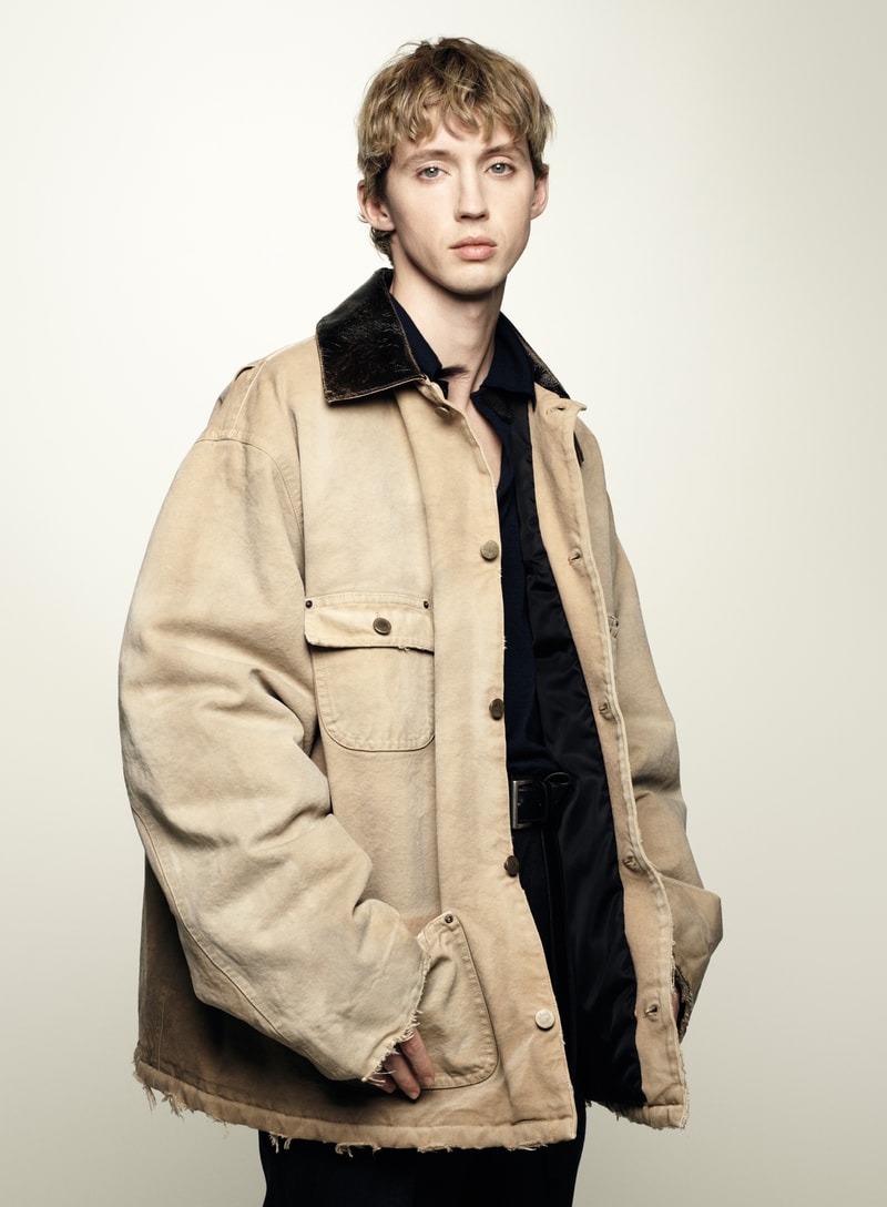 Prada 正式發佈 2024 春夏系列形象廣告大片