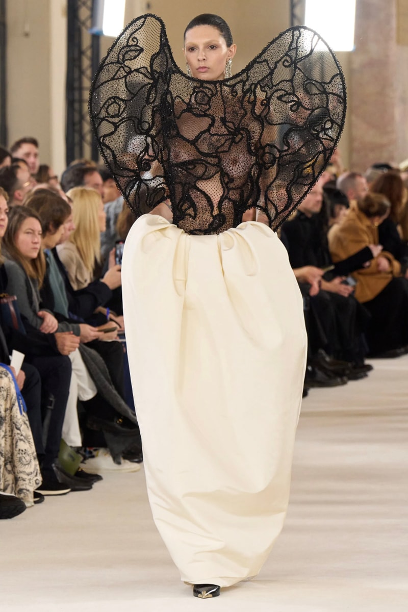 Schiaparelli 正式發佈 2024 春夏高訂系列大秀