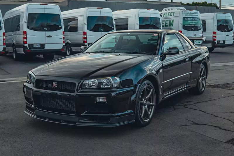 稀有黑化 2002 Nissan Skyline GT-R M Spec Nür 車型即將展開拍賣