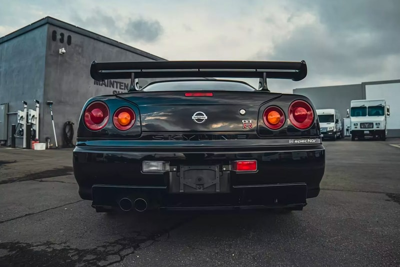 稀有黑化 2002 Nissan Skyline GT-R M Spec Nür 車型即將展開拍賣