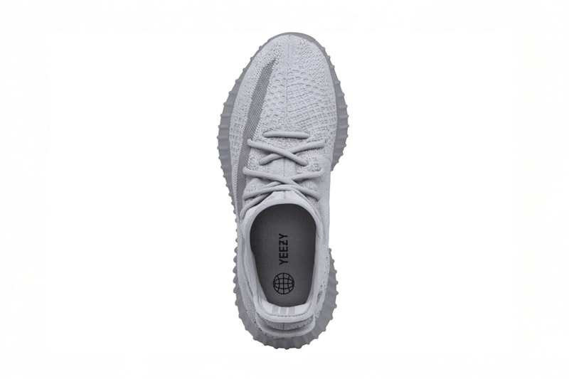 YEEZY BOOST 350 V2 全新配色「Steel Grey」正式登場