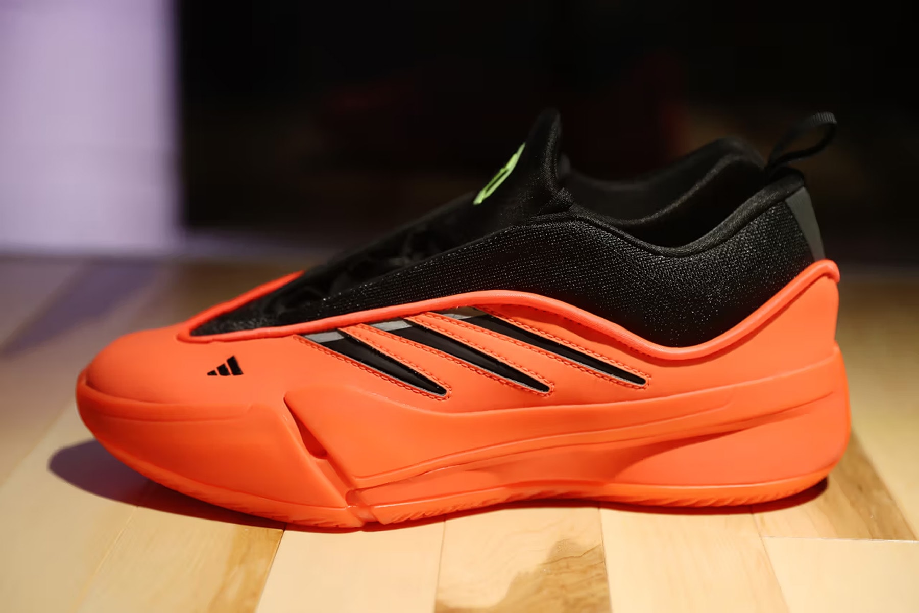 Damian Lillard 率先亮相最新世代簽名戰靴 adidas Dame 9