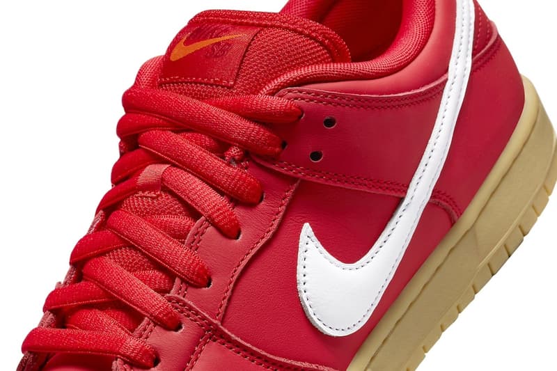 近賞 Nike SB Dunk Low 全新配色「University Red Gum」官方圖輯