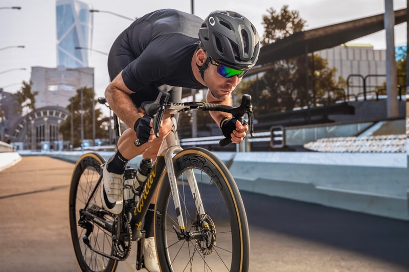 Oakley 全新太陽眼鏡 Sphaera、BiSphaera 正式登場