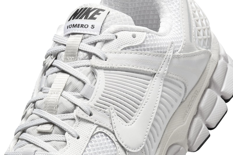 率先近賞 Nike Zoom Vomero 5 全新配色「White/Vast Grey」