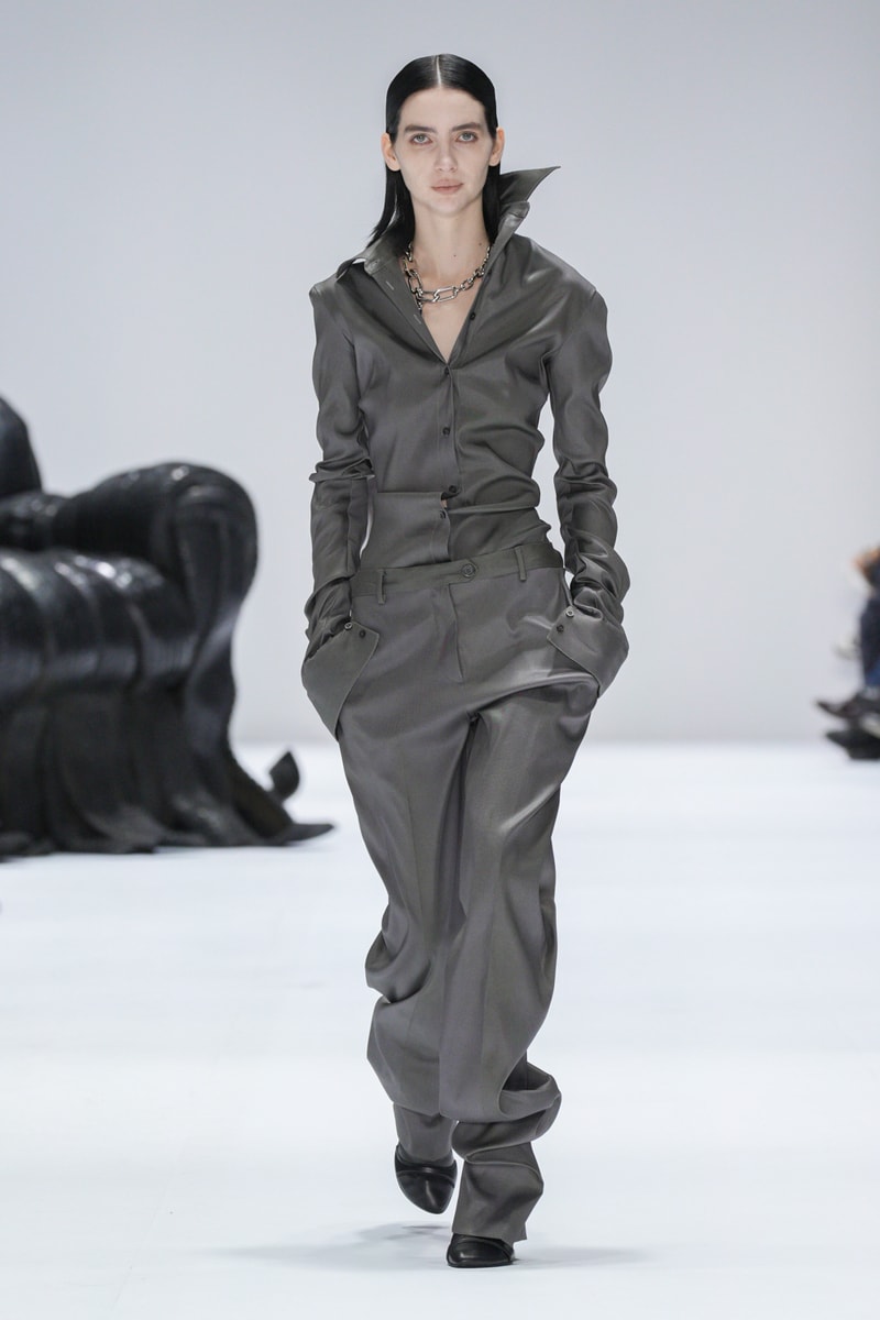 Acne Studios 正式發佈 2024 秋冬女裝系列大秀