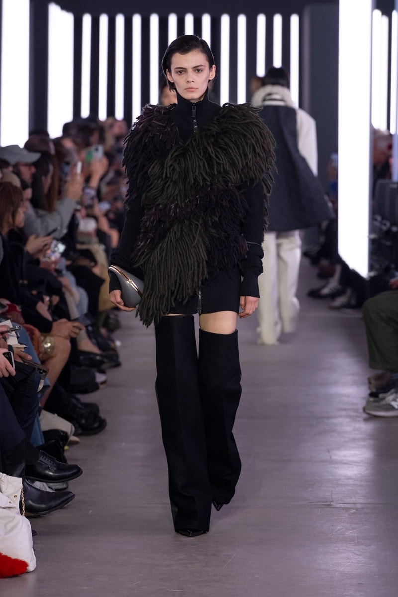 sacai 2024 秋冬系列大秀正式登場