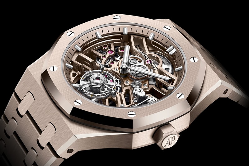 Audemars Piguet 正式推出首款「沙金」材質全新 Royal Oak 錶款