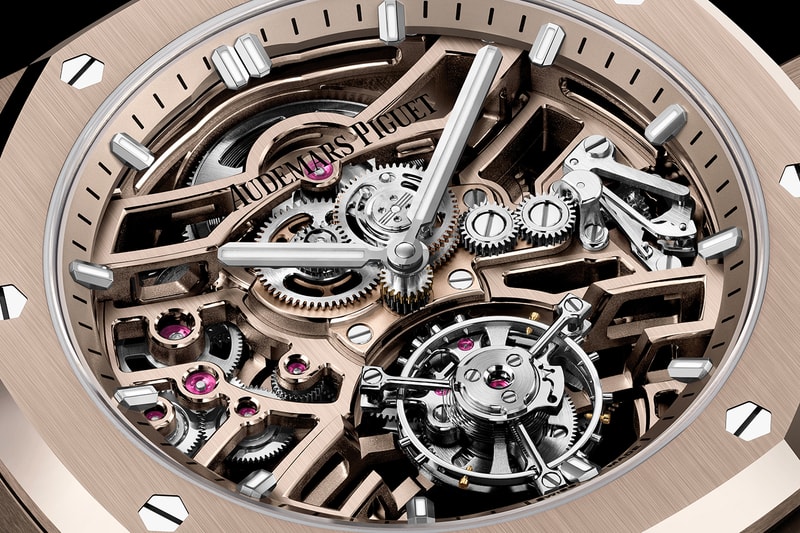 Audemars Piguet 正式推出首款「沙金」材質全新 Royal Oak 錶款