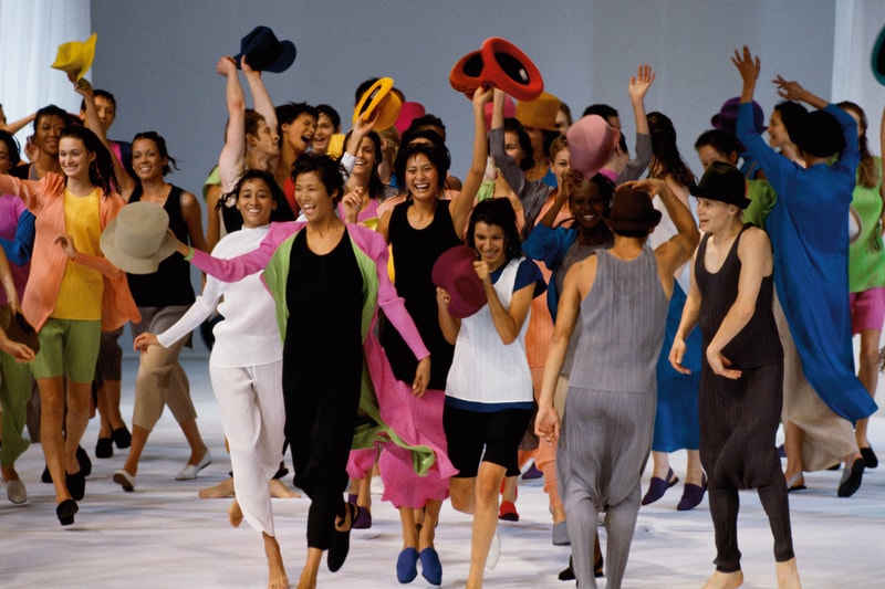 TASCHEN 全新書籍《ISSEY MIYAKE 三宅一生》正式登場