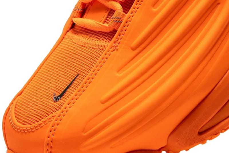 率先近賞 NOCTA x Nike Hot Step 2 全新配色「Total Orange」