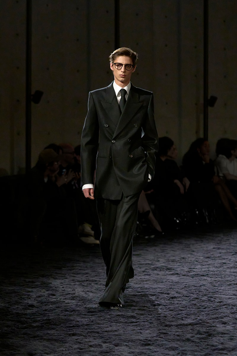 Anthony Vaccarello 執掌 Saint Laurent 2024 冬季男裝大秀正式登場