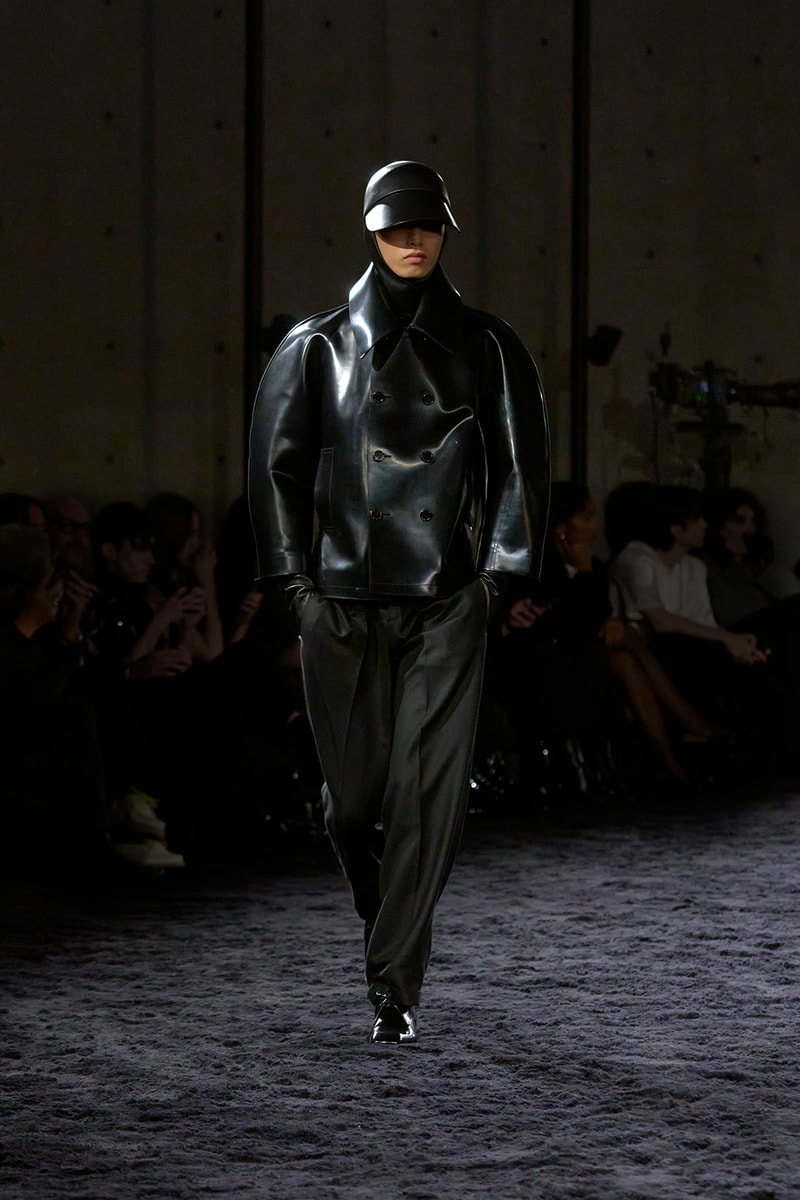 Anthony Vaccarello 執掌 Saint Laurent 2024 冬季男裝大秀正式登場