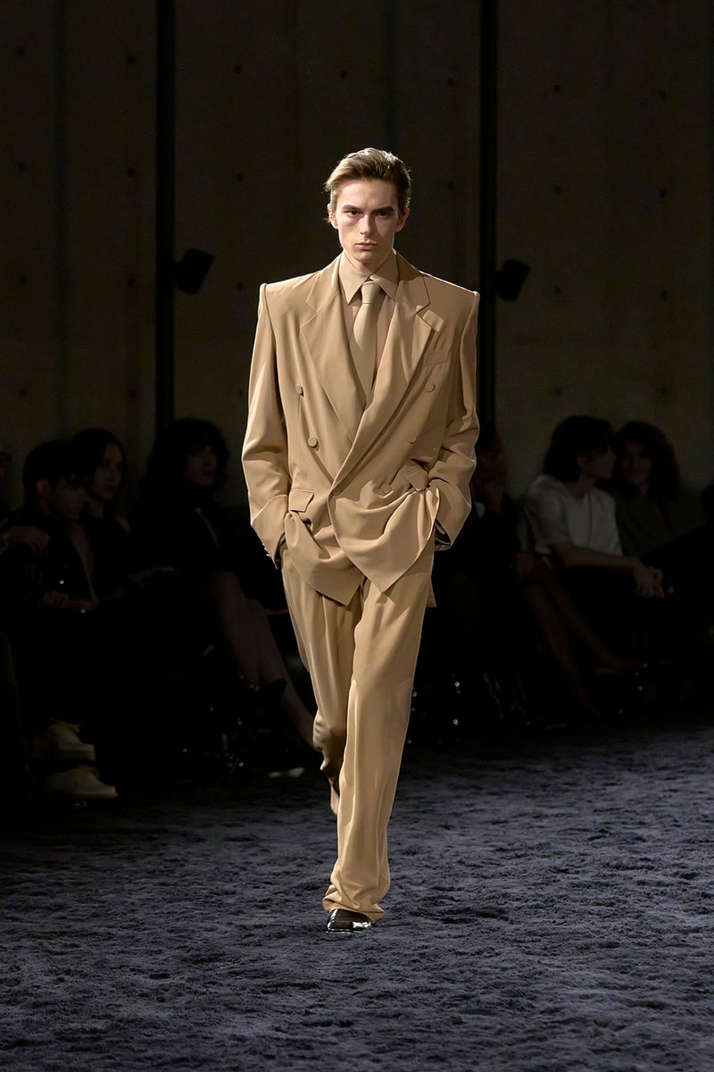 Anthony Vaccarello 執掌 Saint Laurent 2024 冬季男裝大秀正式登場