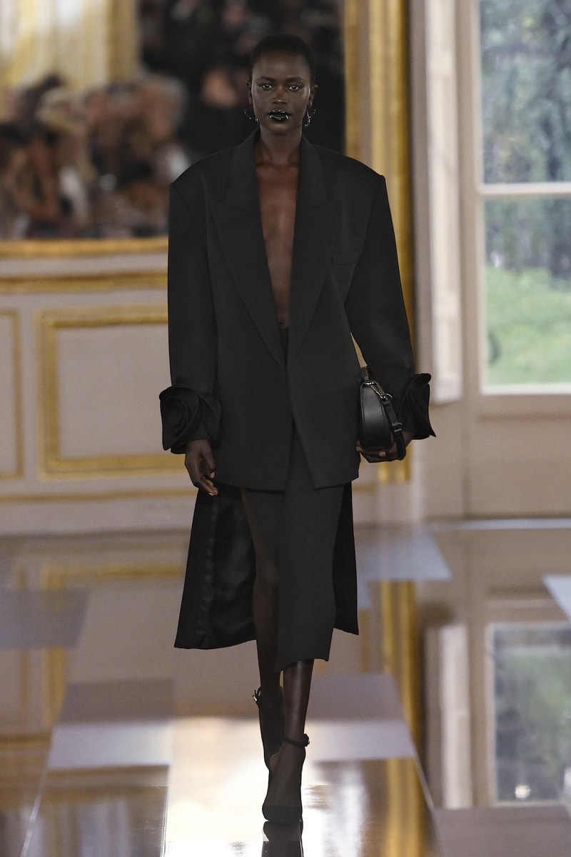 Valentino 2024 秋冬系列大秀登場