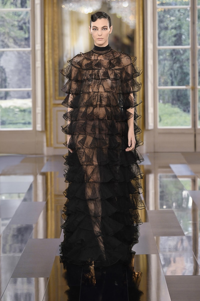 Valentino 2024 秋冬系列大秀登場